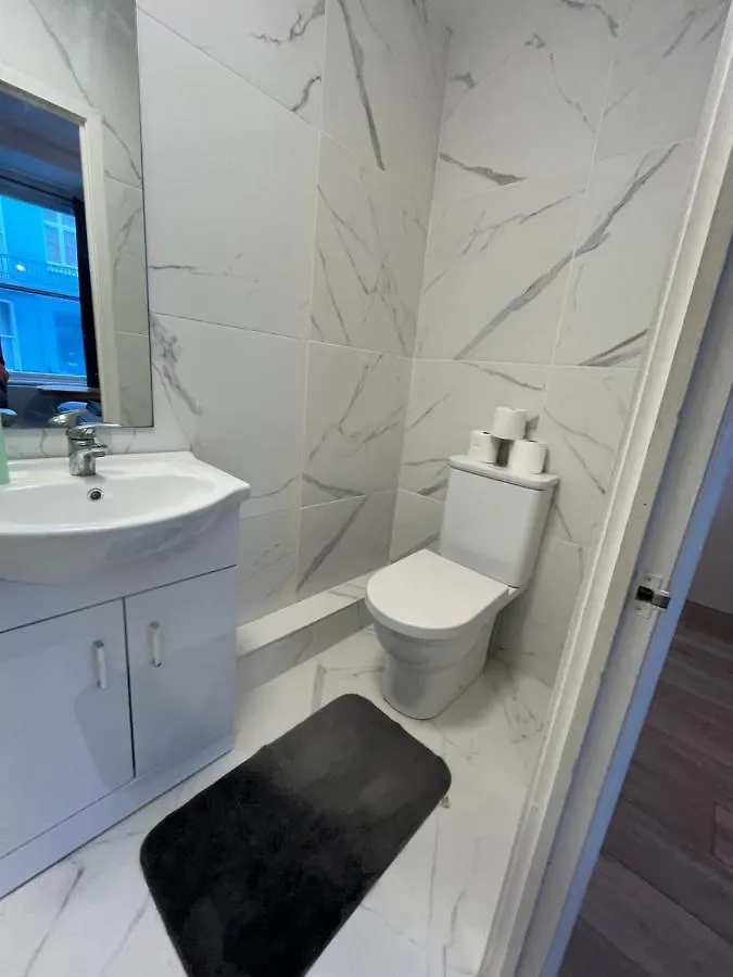Apartment Brighton Studio Room Newly Refurbished