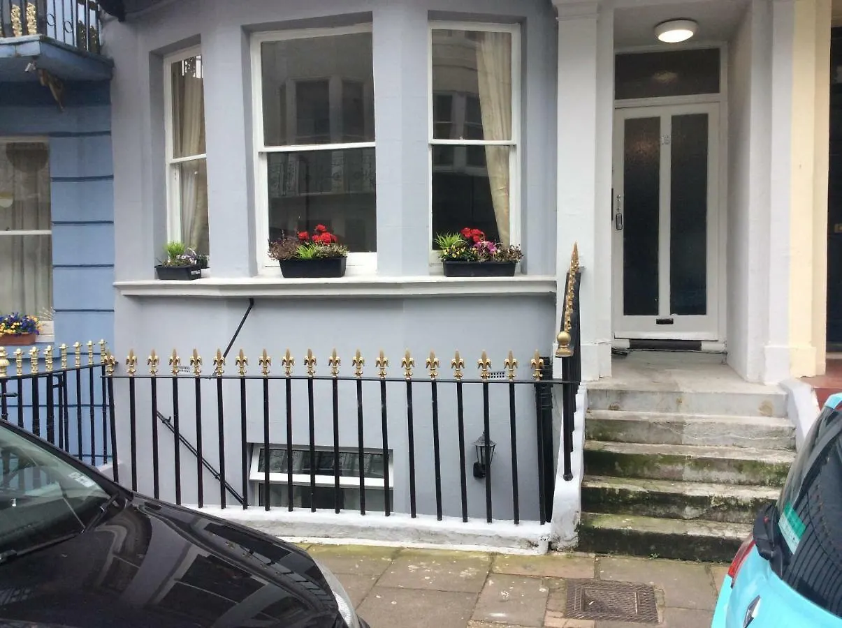 Brighton Studio Room Newly Refurbished 0*,